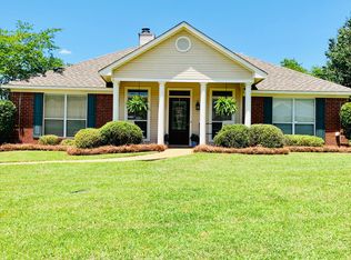 1008 Stonehendge Dr, Brandon, MS 39042
