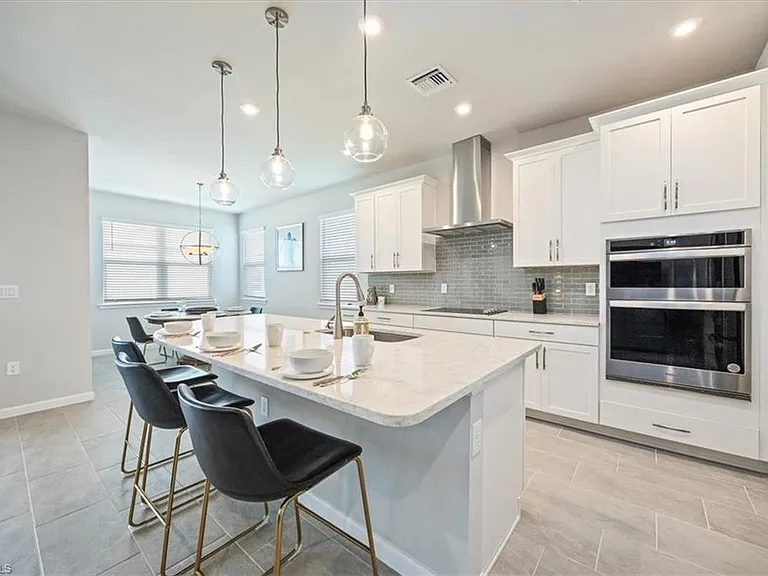 4687 Arboretum Cir #203 — Photo 11