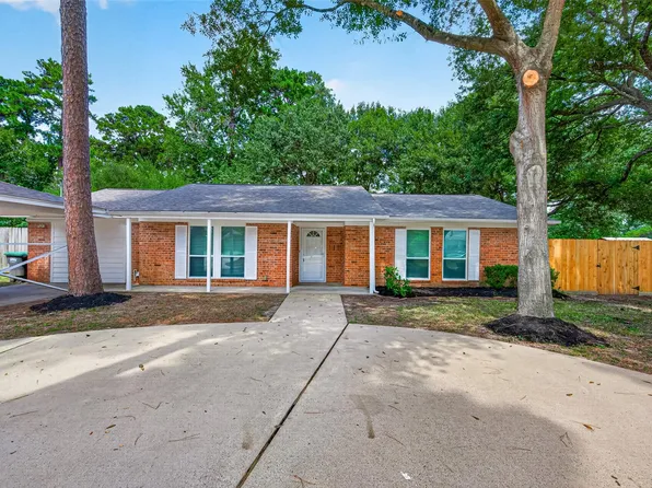 14242 Carneswood Dr, Tomball, TX 77375