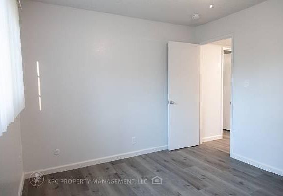 2nd image of 2234 W Dakota Ave