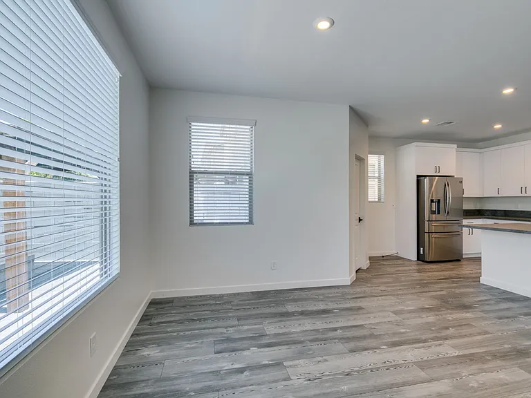 6915 Fordham Creek St — Photo 20