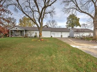 2233-1900 North Rd, Findlay, IL 62534