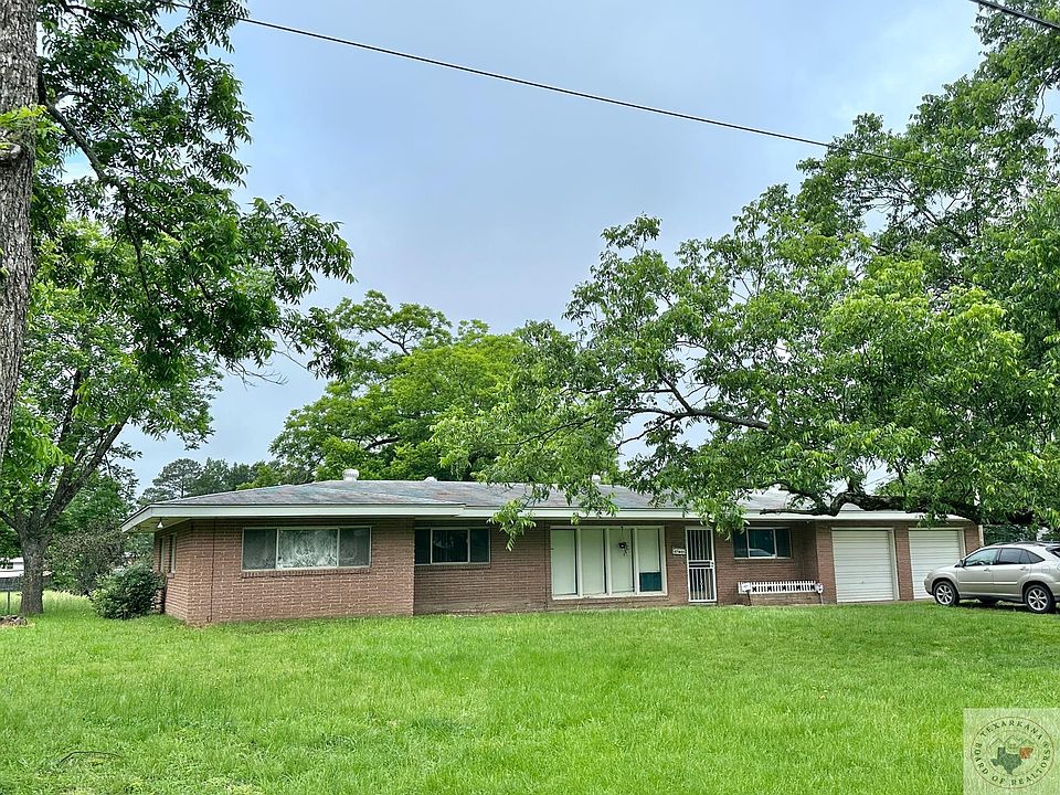 2nd image of 4705 Walnut St