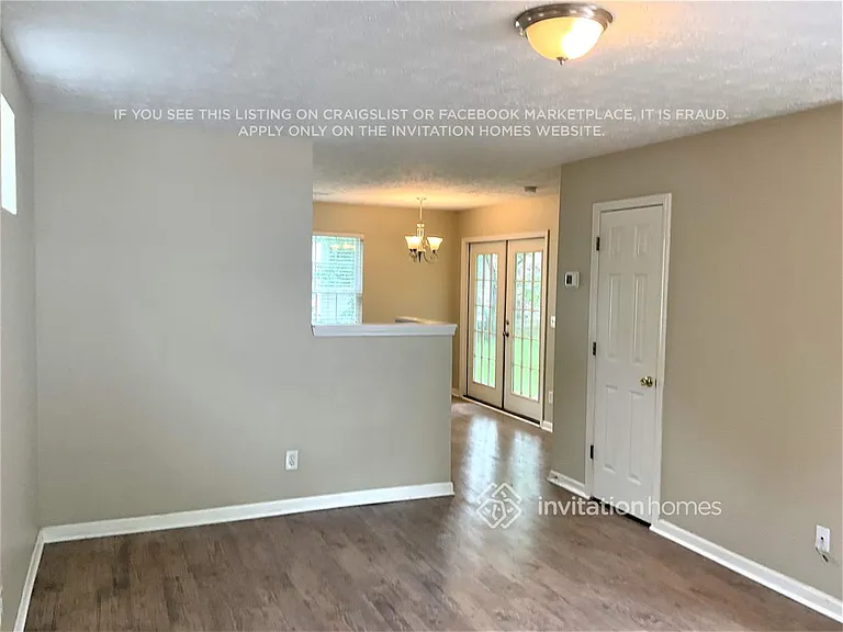 175 Oak Grove Pl — Photo 3