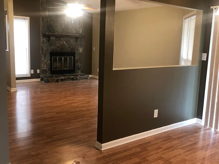 6909 Timberwood Dr — Photo 4