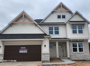 5887 Crossmoor St SE, Caledonia, MI