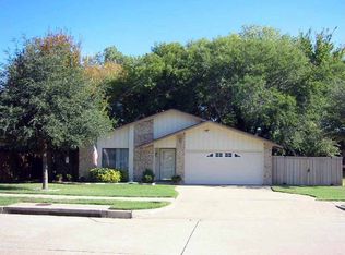 6102 Townshire Rd, Garland, TX 75044