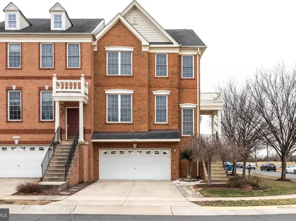 25180 Whippoorwill Ter, Chantilly, VA 20152