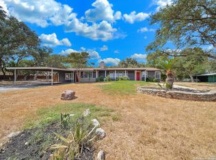 19197 Nacogdoches Loop, Garden Ridge, TX 78266