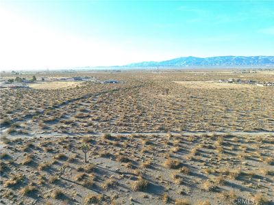 4265 Mojave Dr, Phelan, CA, 92371