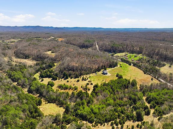 2nd image of 9098 Winchester Rd