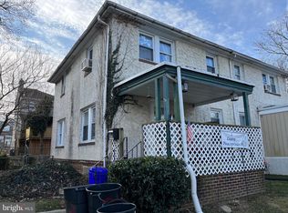 813 Glen Ter, Chester, PA 19013