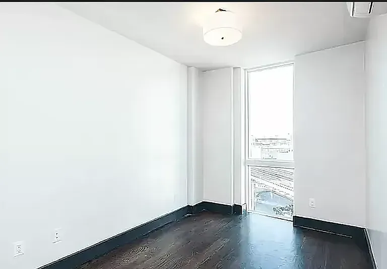 936 Madison St #6F — Photo 8