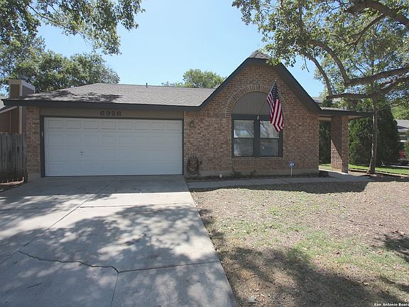 3rd image of 6926 COUNTRY ELM