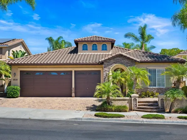8519 Donaker St, San Diego, CA 92129
