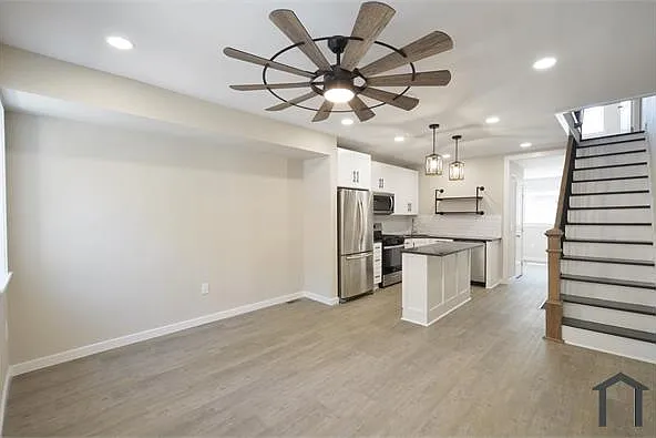 518 Greenwich St — Photo 23