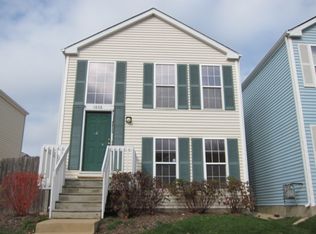 1606 Linden Park Ln, Aurora, IL 60504