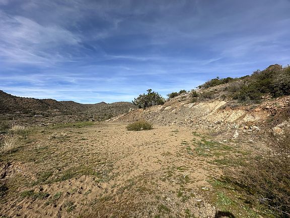 3rd image of 0 S Breezy Hill Rd