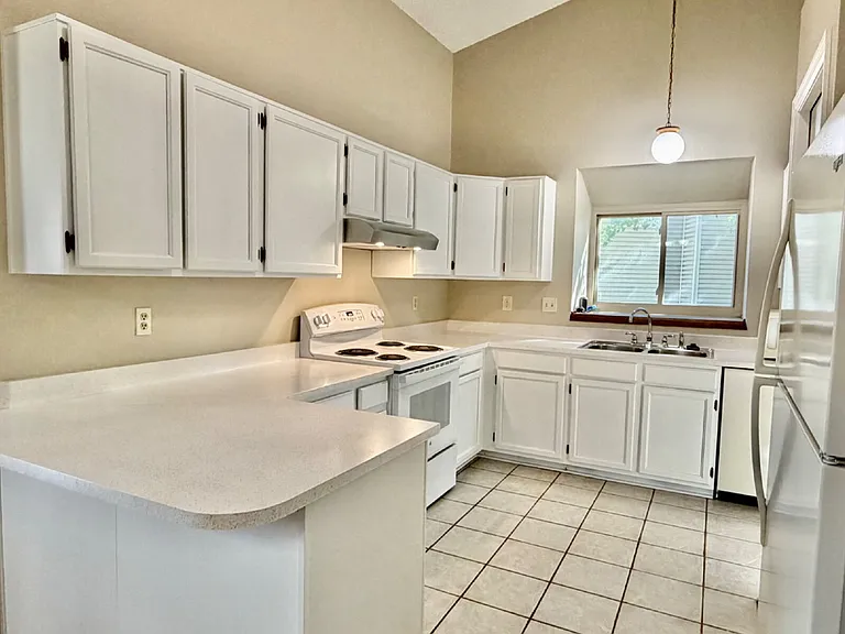 8599 Rabbitbrush Way — Photo 11