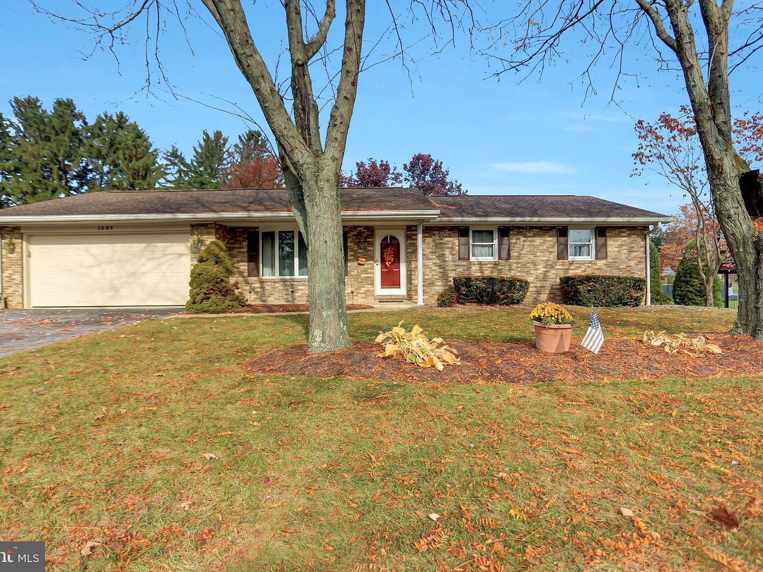 1037 E McKinley St, Chambersburg, PA 17201 Zillow