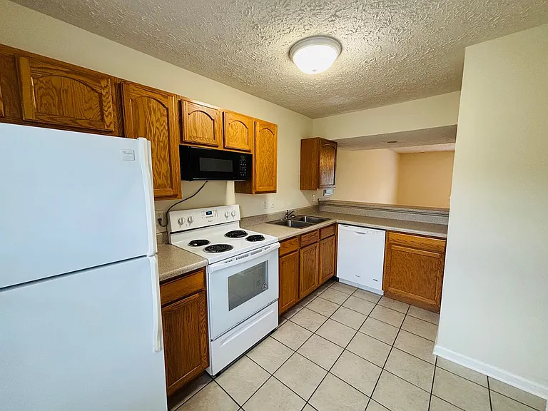 409B Miller St — Photo 4