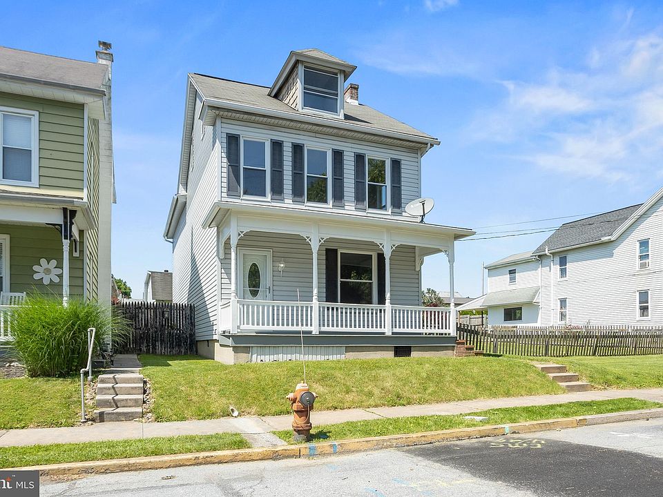 1st image of 111 W Carpenter Ave