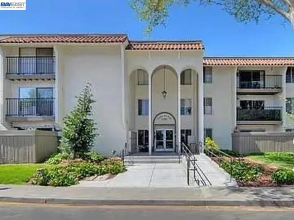 1720 Halford Ave APT 121, Santa Clara, CA 95051