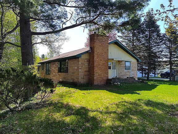 3rd image of 18910 Northland Dr