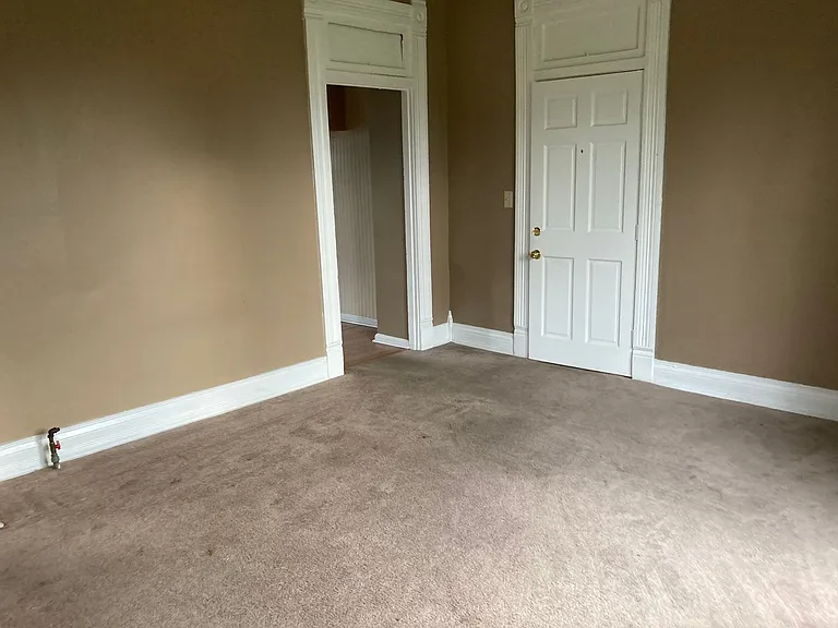 138 N Madison Rd — Photo 8