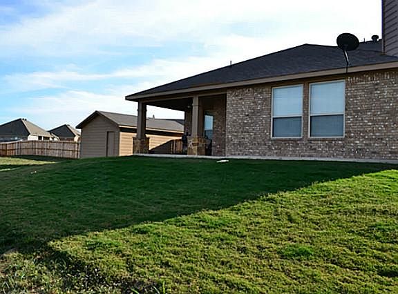 2nd image of 108 Portales Dr