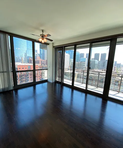 660 W Wayman St #803 — Photo 4