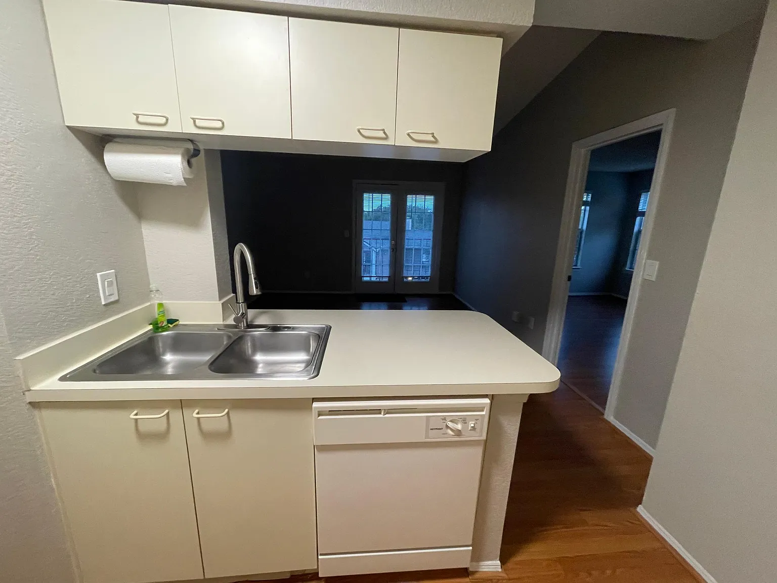 2550 N Alafaya Trl — Photo 3