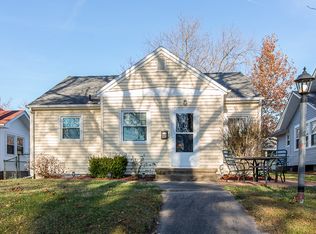 330 22nd St NE, Cedar Rapids, IA 52402