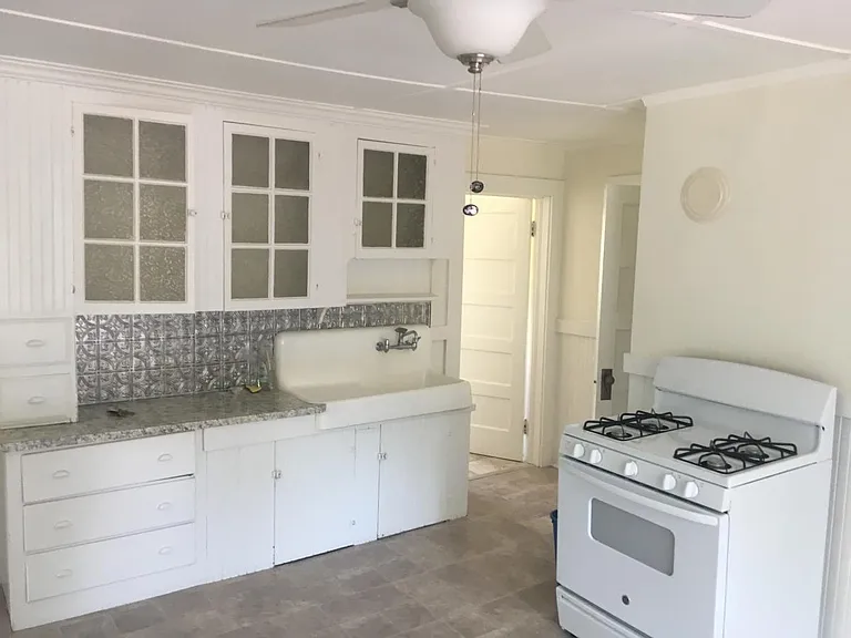 128 Birch St #1 — Photo 2