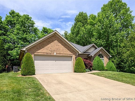 3rd image of 7022 Plum Creek Drive