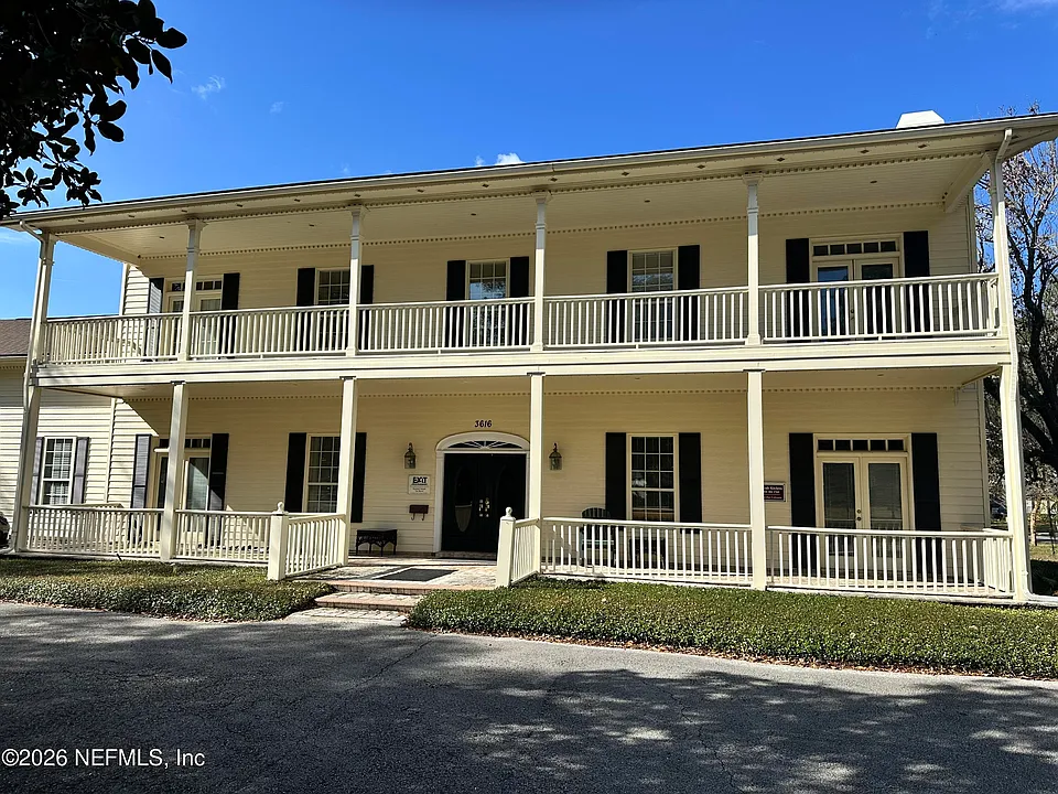3616 Magnolia Point Blvd