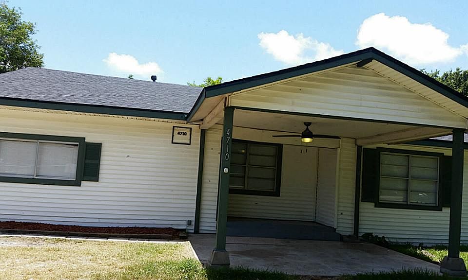 1st image of 4710 9th St