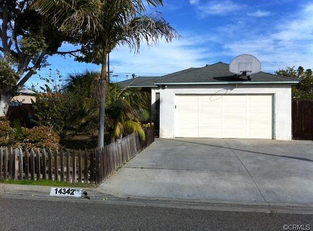 1st image of 14342 Starsia St