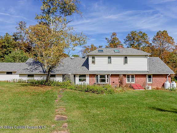 2nd image of 74 Habeck Road