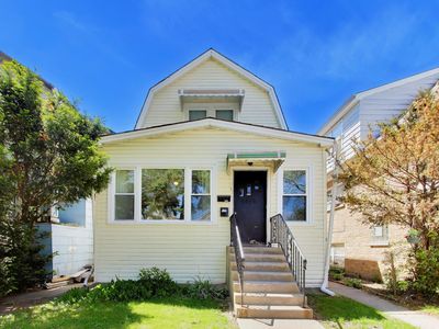 5415 W Parker Ave, Chicago, IL, 60639