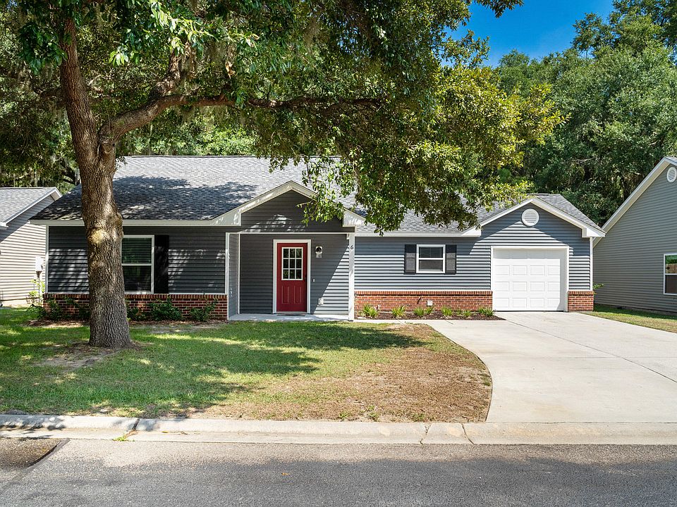 1st image of 6 Avalon Drive