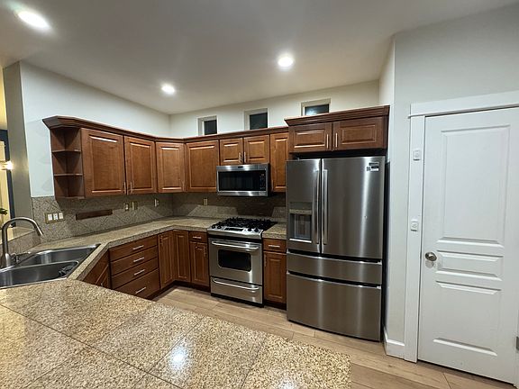 5th image of 19544 Fisher Lake Ln