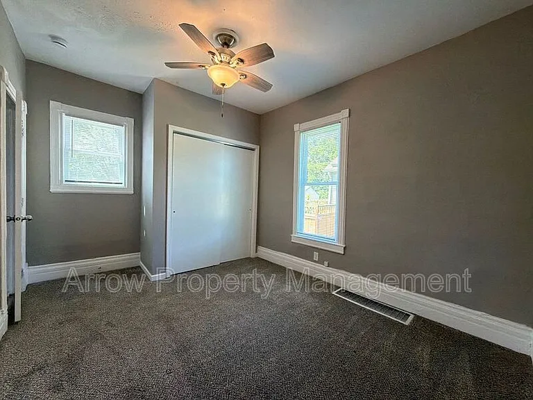 1521 N 26th St — Photo 7