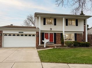 29251 Bon Mar Dr, Warren, MI