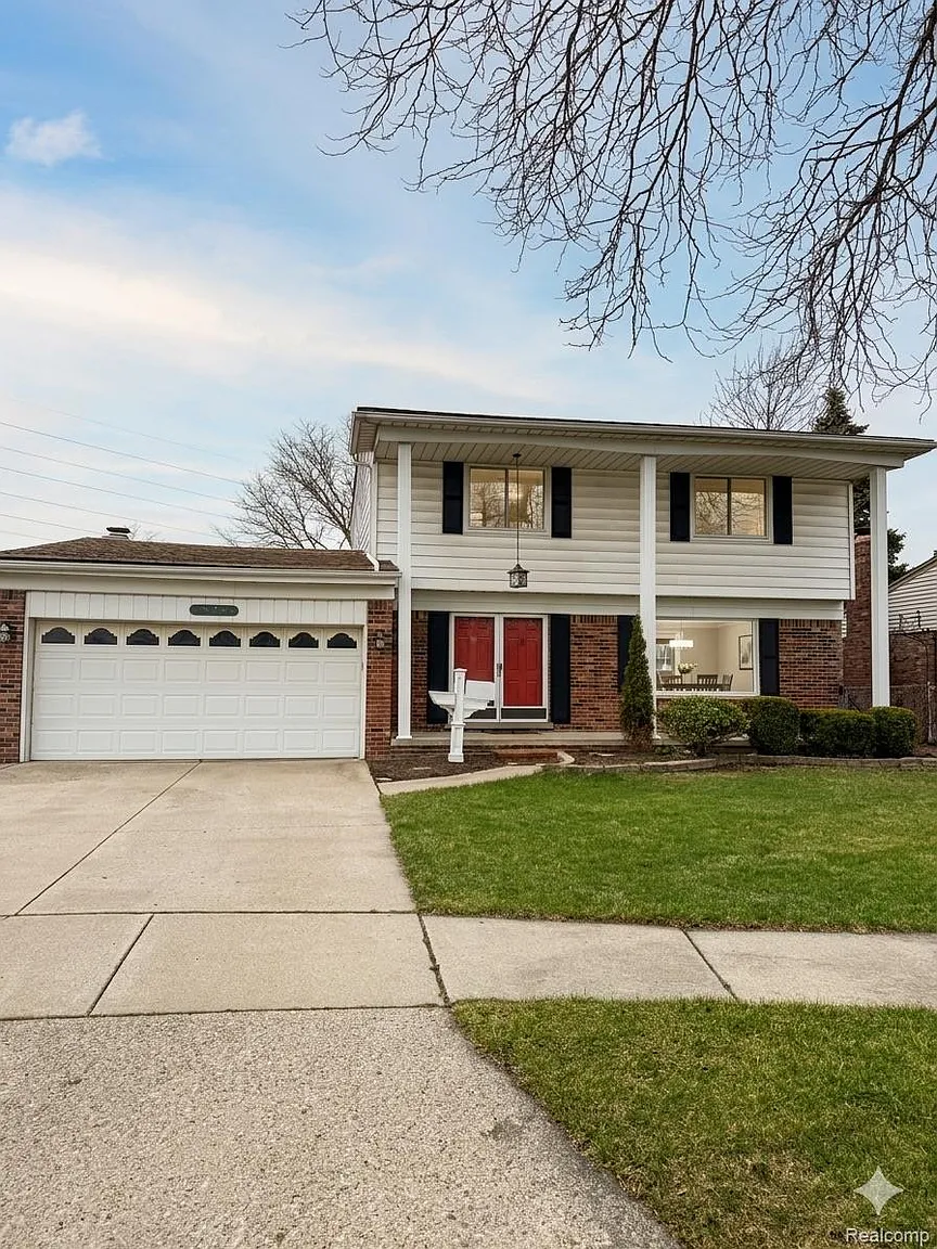 29251 Bon Mar Dr photo 1