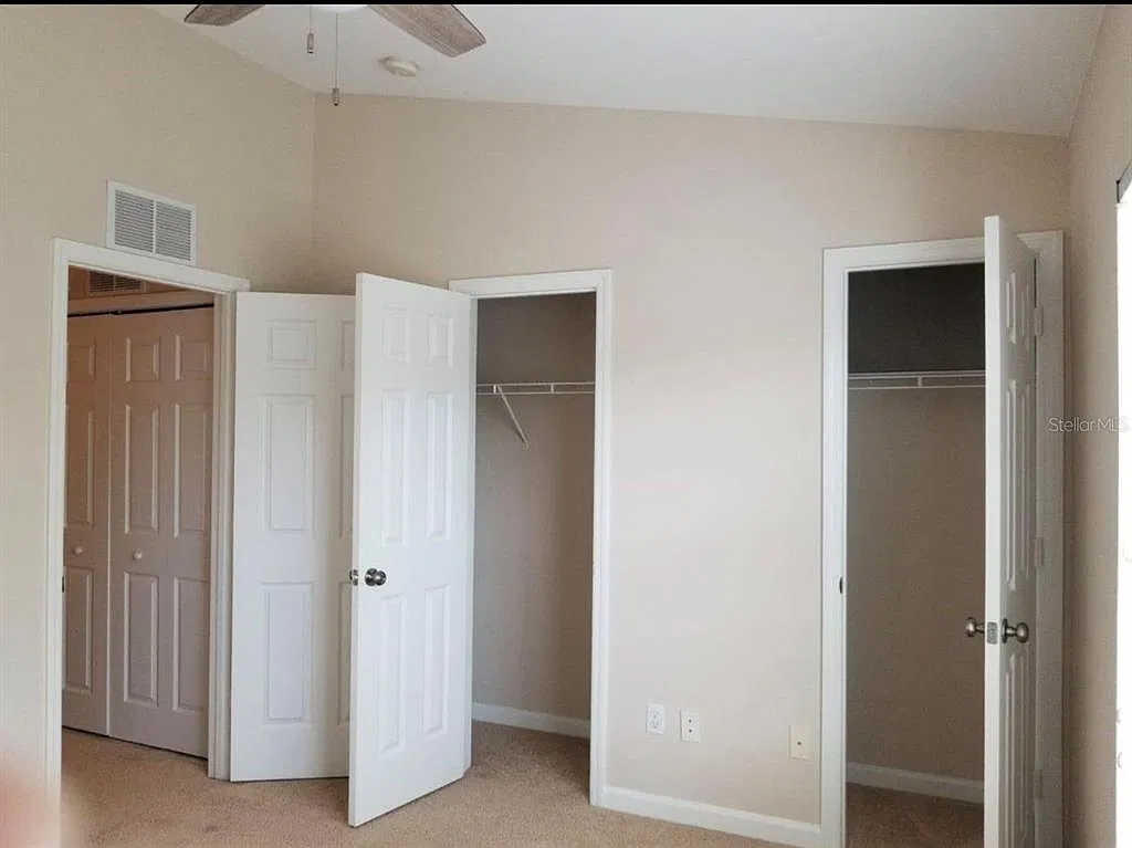 2 bed, 2.5 bath, 1074 sqft, $1,750 — Photo 3
