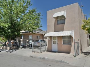 2450 Floral Rd NW #B, Albuquerque, NM 87104