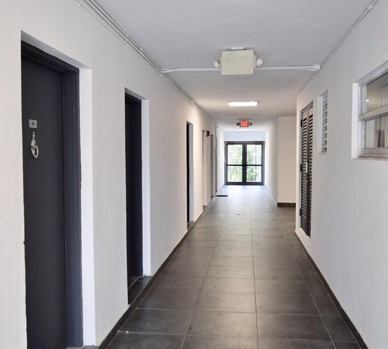 1st image of 16030 NE 19th Ct APT 109