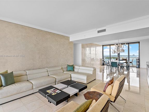 5th image of 1000 Venetian Way APT 1103