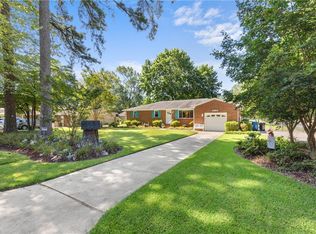 2953 Bray Rd, Virginia Beach, VA 23452